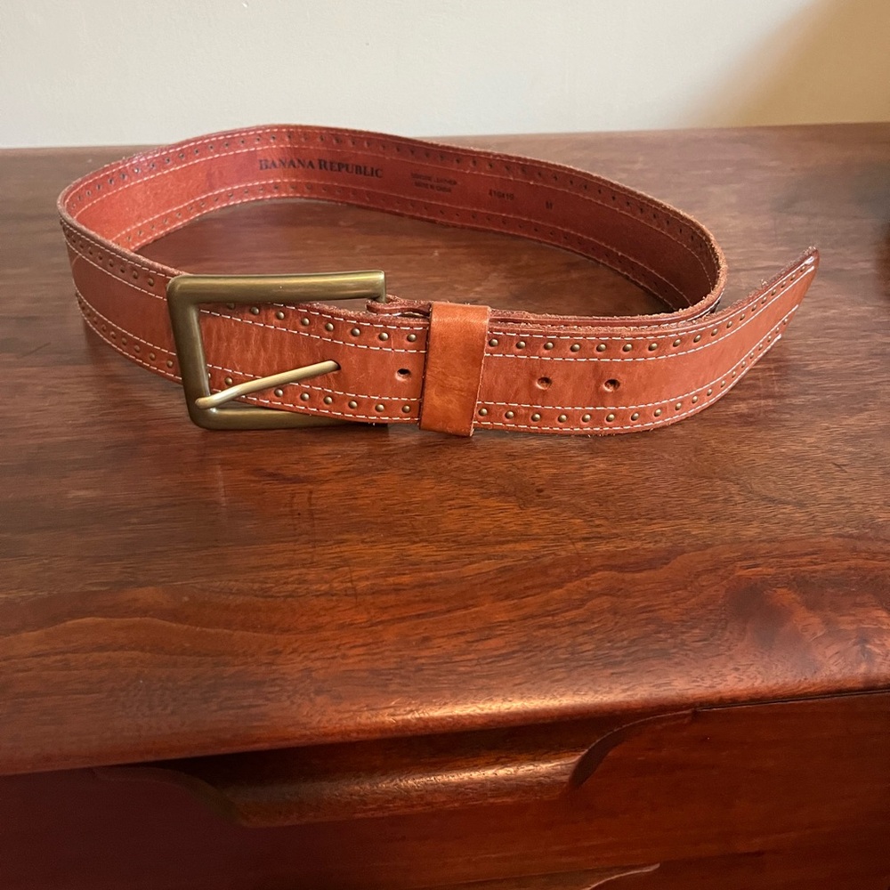 Banana Republic Women's Tan Leather Studded Belt